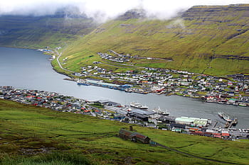 klaksvik harbour, klaksvig port, faroe islands, bordoy