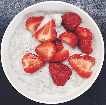 mic dejun, semințe chia, chia pudding, căpșună, fructe de padure, proaspăt, iaurt, alimente