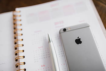 kalender merah muda, kalender, buku catatan, buku harian, catatan, meja