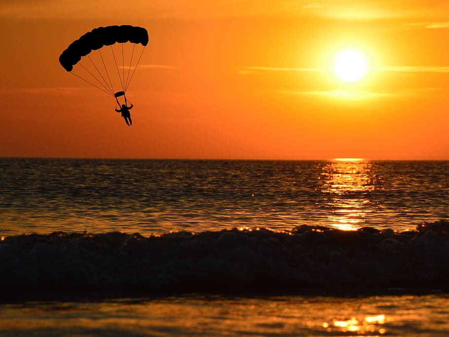 paraglider, solnedgang, paragliding, fallskjerm, silhouette, oransje, dom, fritid, sport, flying, eventyr