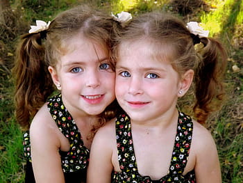 twins, kids, girl, human, activity, sisters, love