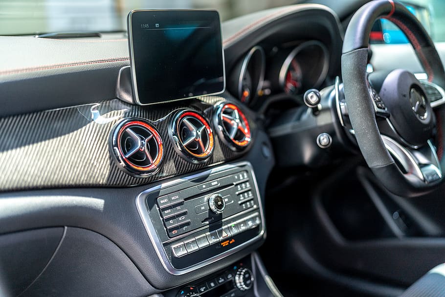 amg, mercedes, benz, car, racing, indoor, gla45, gla, steering, control, button