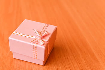 roze geschenkdoos, divers, verjaardag, verjaardagen, gift, geschenken, aanwezig, presenteert