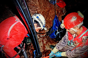 speleologie, -, jeskynní průzkumníci, pracovní, uvnitř, vědci, centrální, Portugalsko, jeskyně, průzkumníků, katakomby