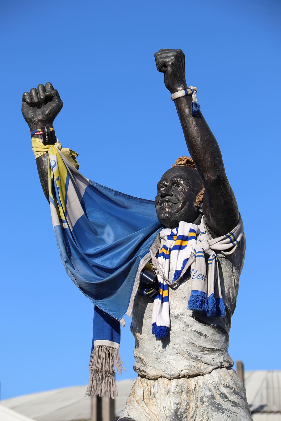 leeds united, elland road, billy bremner, statue, football, soccer, sport, stadium, monument