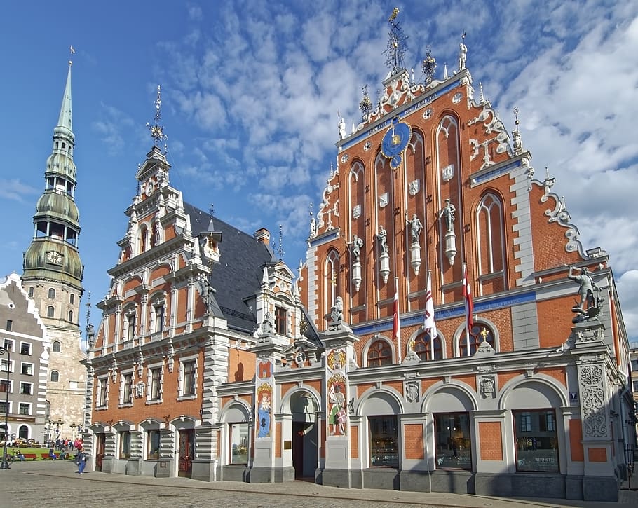 Λατβία, riga, σπίτι των μαύρων ματιών, Εκκλησία του Αγίου Πέτρου, ιστορικό κέντρο, αρχιτεκτονική, προσόψεις, σπίτια, ιστορικά, βαλτικών κρατών