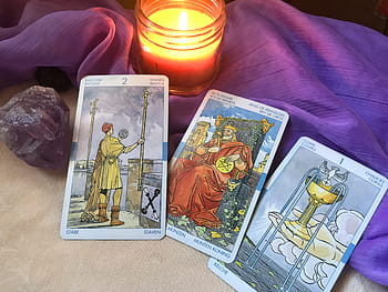 tarô, velas de tarô, cartas de tarô, vela amarela, leituras de cartas de tarô, ás de copas, tarot no pixabay, virgem, bruxas, adivinhação, baralhos de tarô