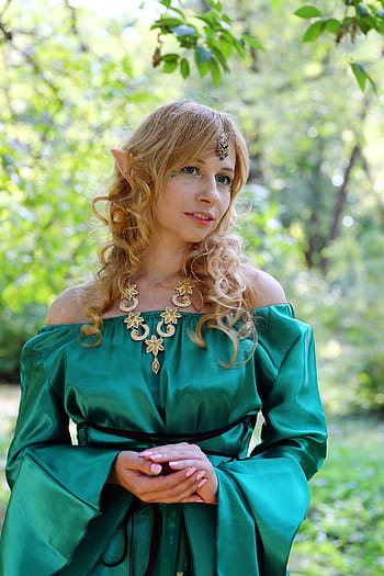elfe, Elfika, fantaisie, récit, la magie, tolkien, le Seigneur des Anneaux, longues oreilles, oreilles d'alpinisme, Princesse, reine des elfes