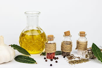 eat, spices, laurel, salt, pepper, aromatherapy, vegetable oil, bottle, herbs, glass, medical