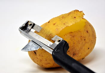 potato, potato peeler, potato skins, peel potatoes, peeler, peel, vegetables, stärkehaltig, shell, eat, cook