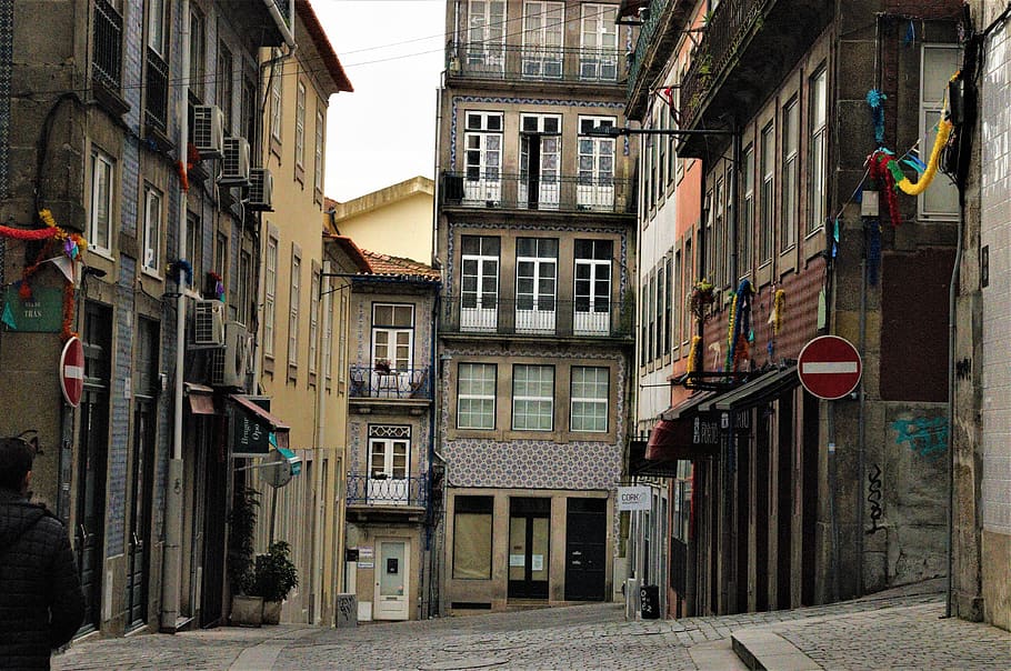 casco antiguo de porto, portugal, porto, históricamente, turismo, vacaciones, fachadas de casas, viajes, edificio, ciudad, fachada