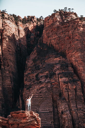 young, caucasian man, standing, layered, rock, grand, 25-30 year old, Adventure, America, Canyon, Climbing