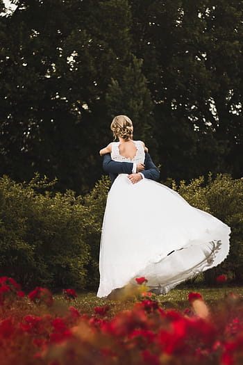 bride, groom, wedding day, white dress, happy, man, woman, male, female, hug, cuddle