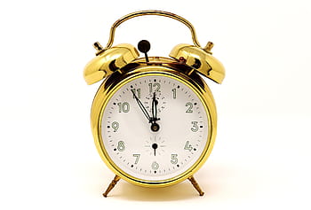 the eleventh hour, time to rethink, disaster, time for a change, alarm clock, clock, ring the bell, dial, pointer, hours, time indicating