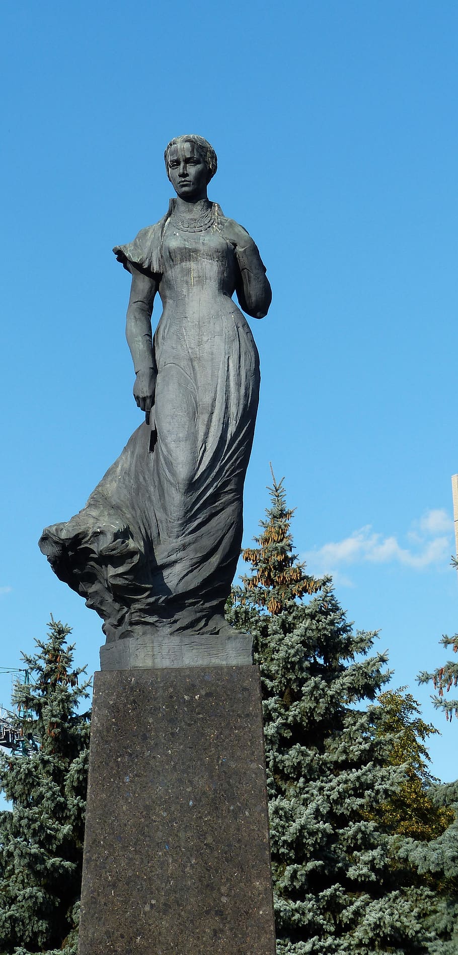 lesya ukrayinka, lesya ukrainka, the poet, monument, sculpture, kiev, ukraine
