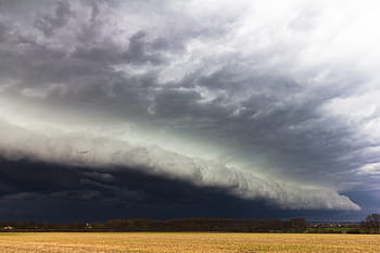 積乱雲、 嵐の狩猟、 気象学、 雷雨、 嵐、 円弧、 ガストフロント、 雷雲、 棚の雲、 雰囲気、 堂々とした