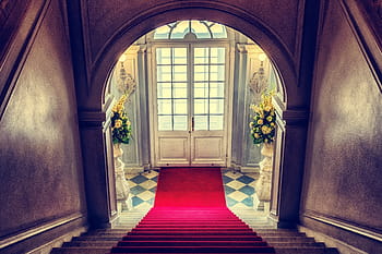 input, foyer, the entrance foyer, emergence, stairs, red carpet, luxury, residence, raised, architecture, expensive