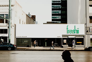 places, city, people, walking, restaurant, freshii