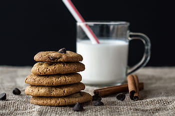 mléko a sušenky, jídlo a pití, suchar, sušenky, cookie, cookies, mléko
